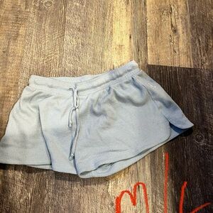 Suzette collection Women's Light Blue Shorts size m/l